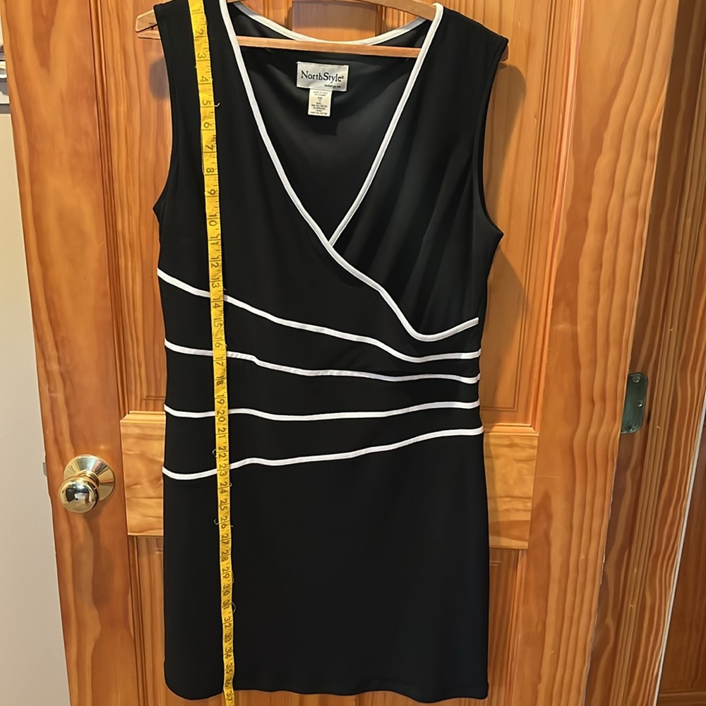 NorthStyle Dress - Picture 6 of 7
